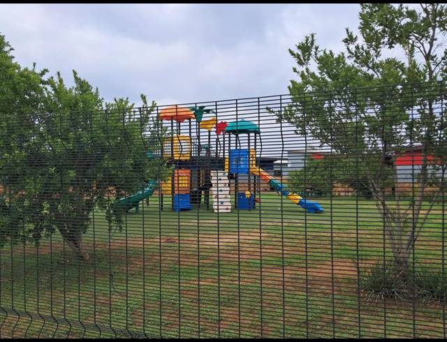 3 BEDROOM HOUSE FOR SALE IN CRYSTAL PARK